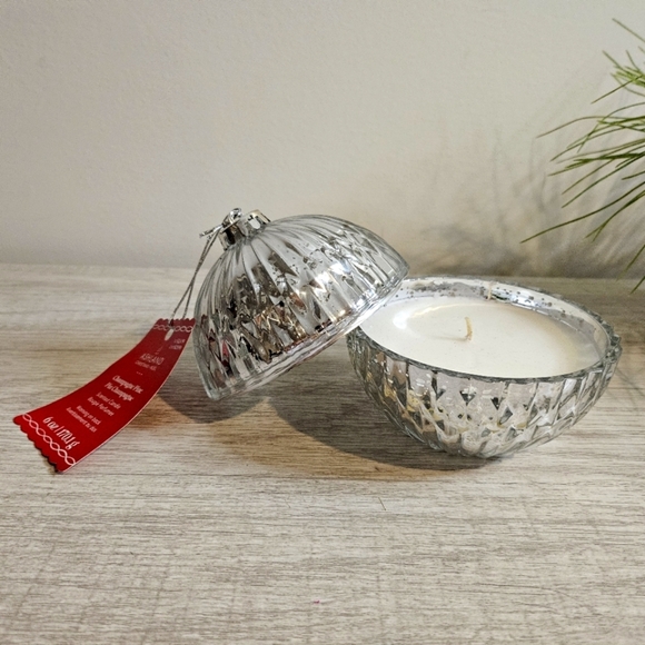 NWT Silver Mercury Reusable Glass Champagne Pine Scented Candle with Lid Decor - Picture 2 of 5